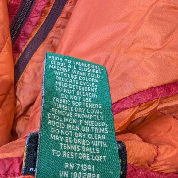 Men's Ultralight 850 Down Sweater, Colorblock - Picture 9 of 11